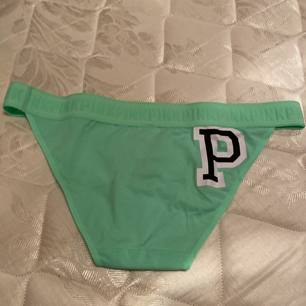 Victoria Secret Pink NWT SZ LG Bikini. Very Sexy
